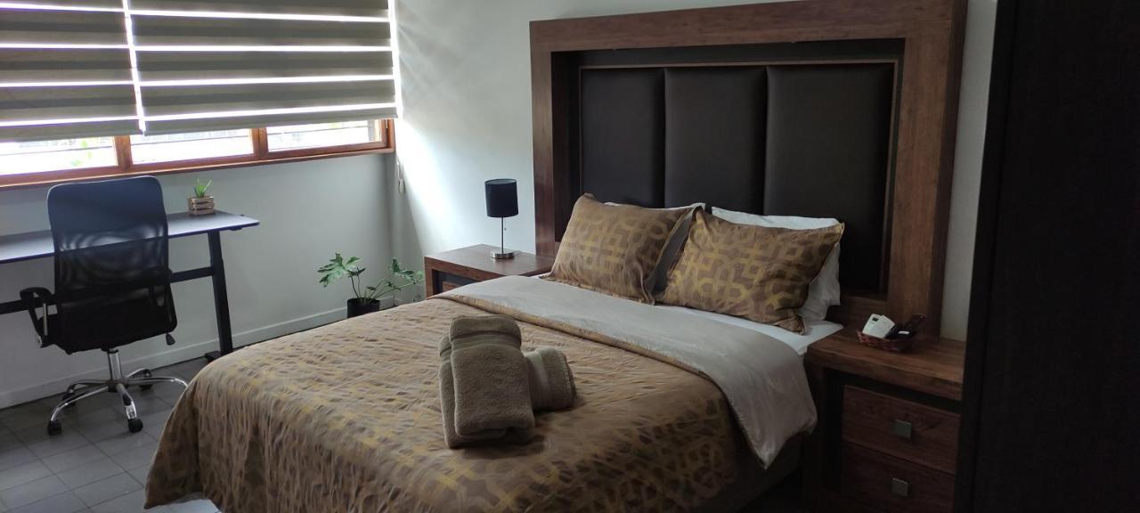 Leveli Coliving Vandrarhem Guadalajara Exteriör bild