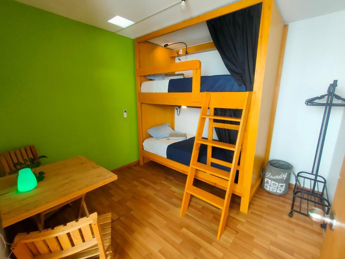 Leveli Coliving Vandrarhem Guadalajara Exteriör bild