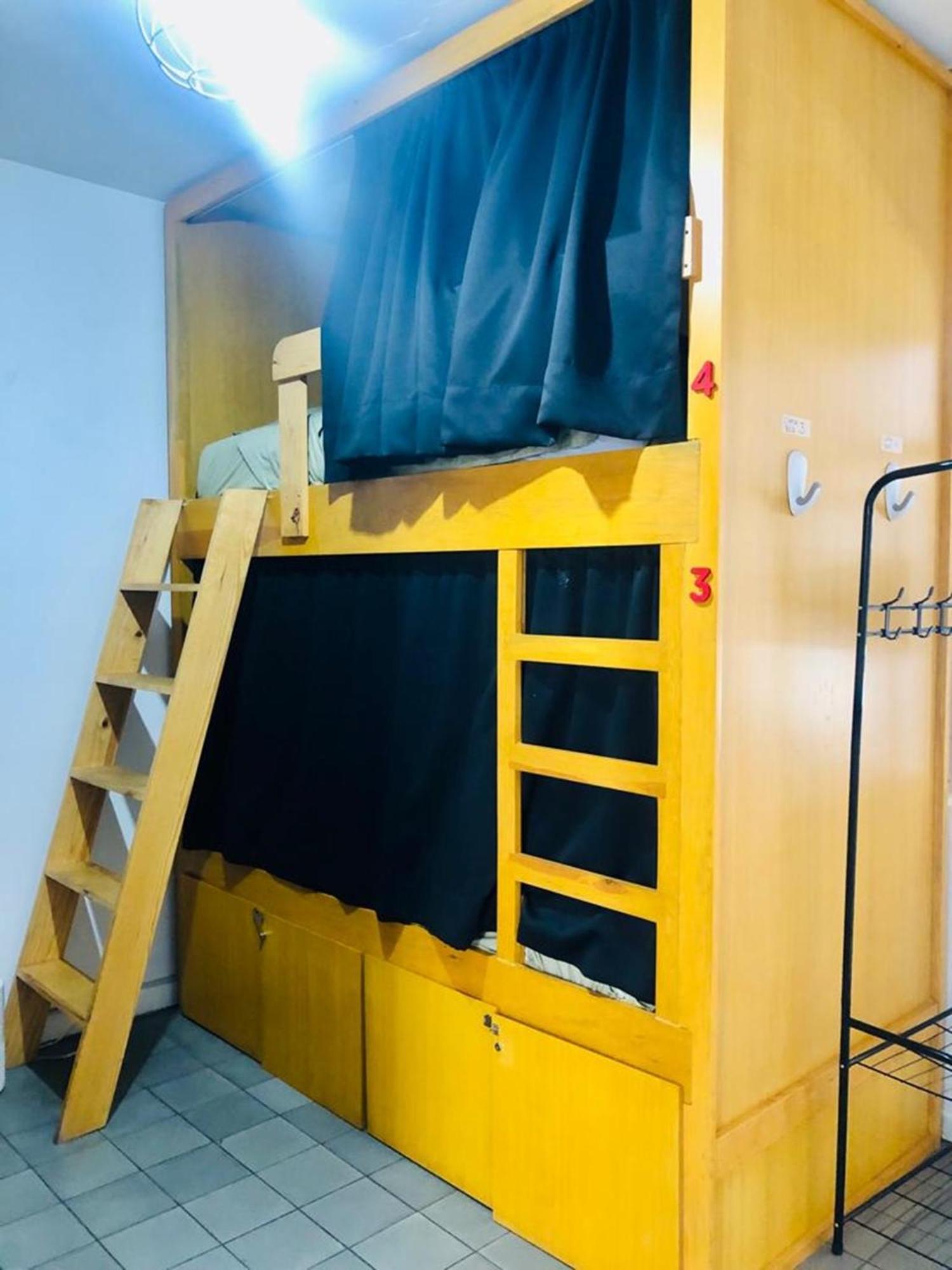 Leveli Coliving Vandrarhem Guadalajara Exteriör bild