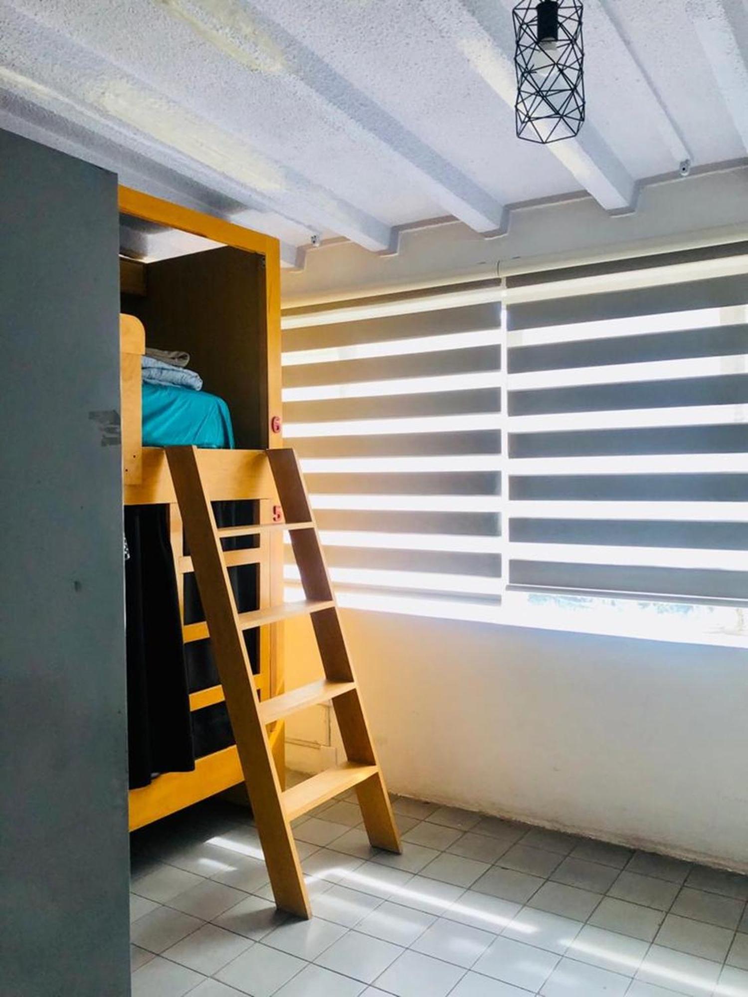 Leveli Coliving Vandrarhem Guadalajara Exteriör bild